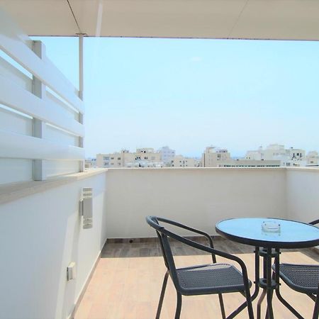Phaedrus Living: Luxury Suite Nicosia 508 Exterior foto