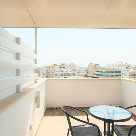 Phaedrus Living: Luxury Suite Nicosia 508 Exterior foto